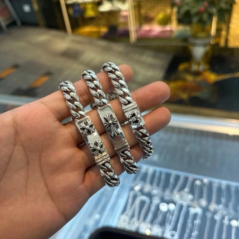Versatile Chrxmx Hxxrts Bracelets 300079