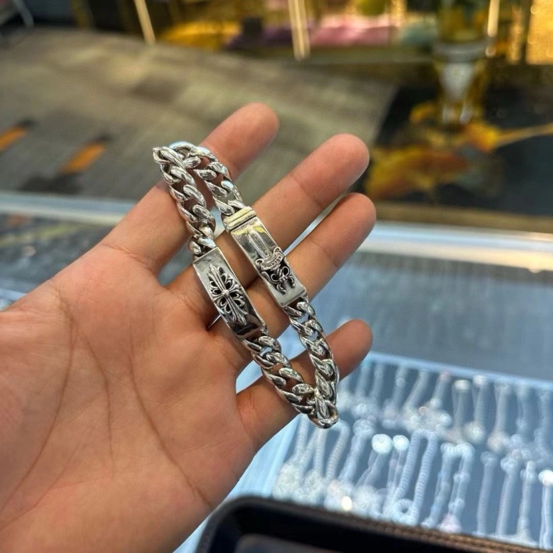 Versatile Chrxmx Hxxrts Bracelets 300079