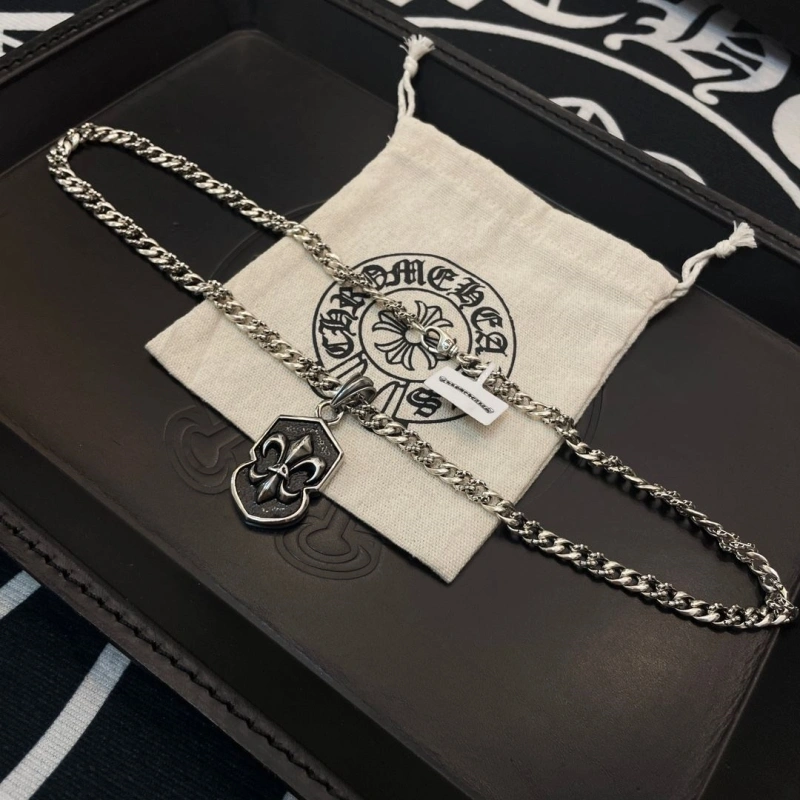 Minimalist Chrxmx Hxxrts Necklaces 299494