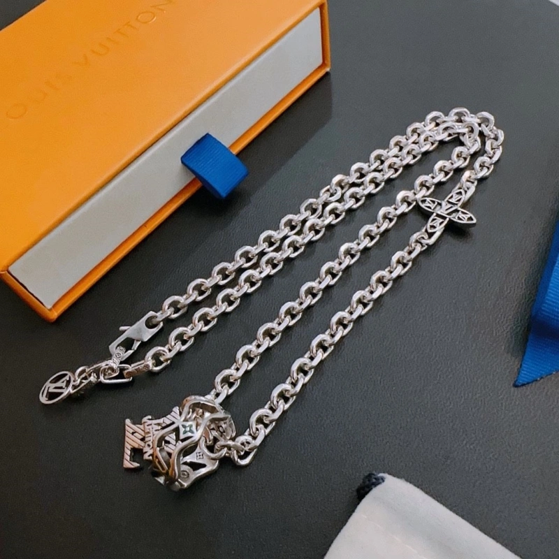 Popular LX Necklaces 310605