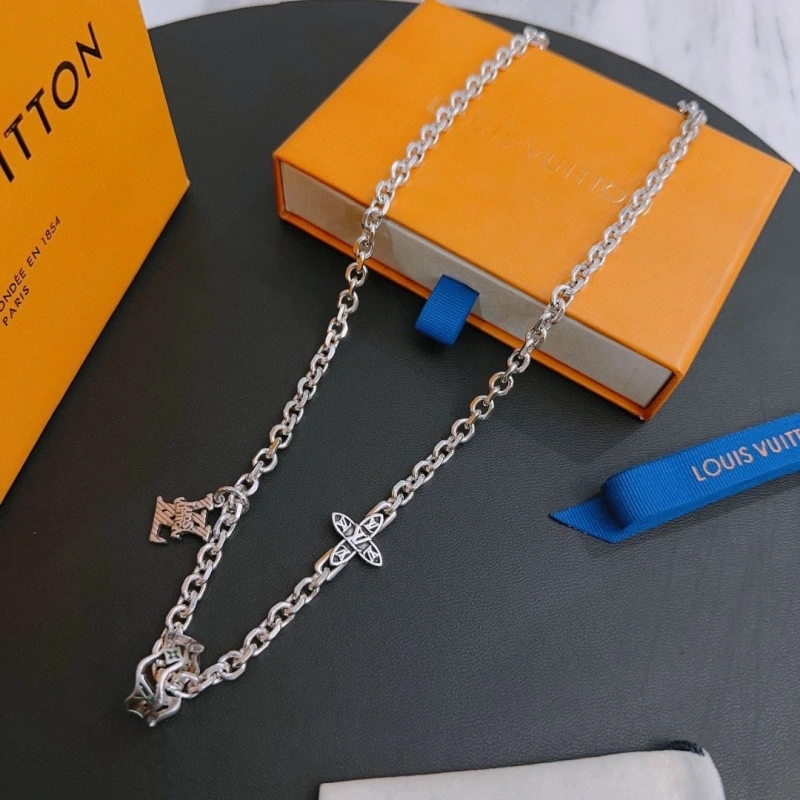 Popular LX Necklaces 310605