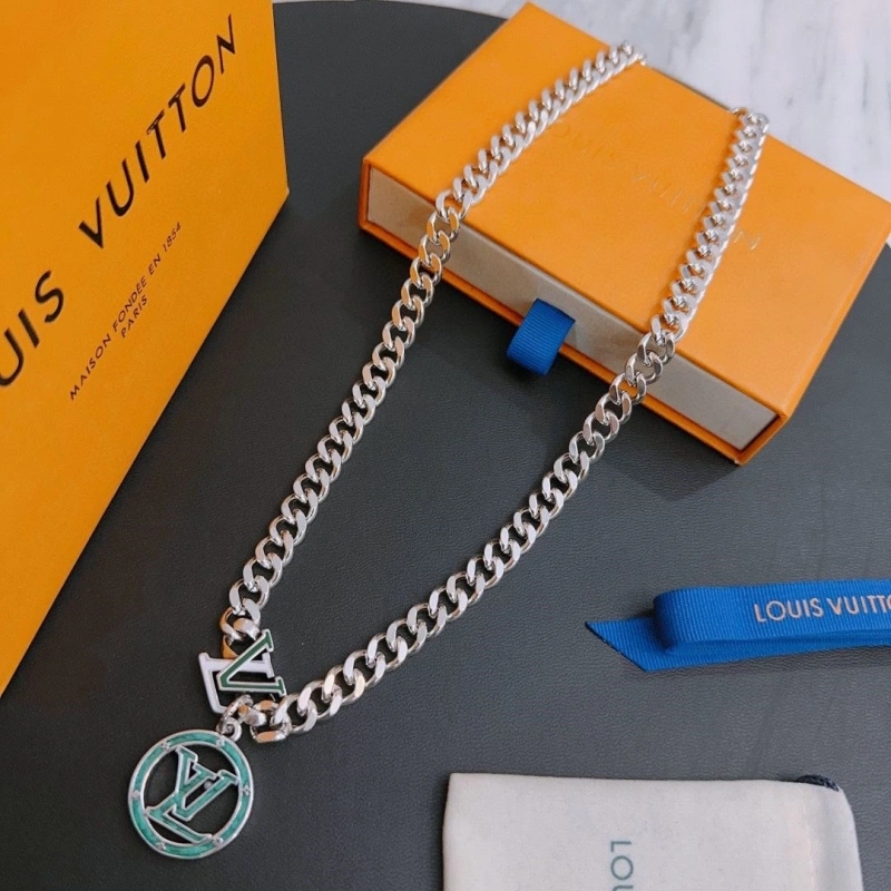 WellDesigned LX Necklaces 310604