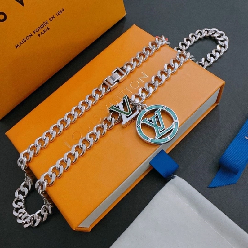 WellDesigned LX Necklaces 310604