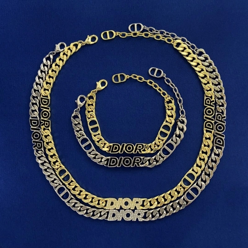 Bright Christian Dxxr Necklaces 294707