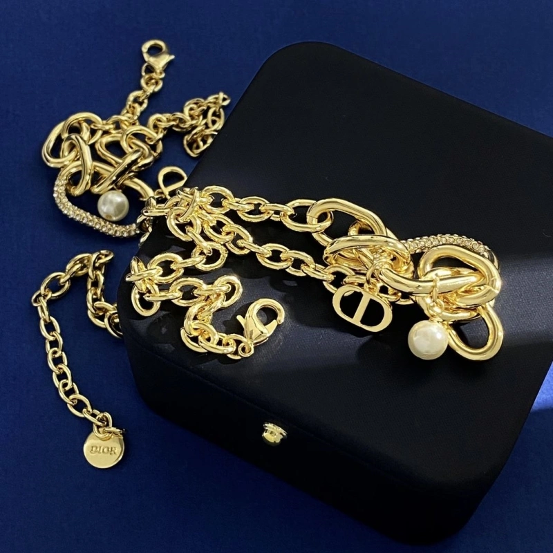 Trendsetting Christian Dxxr Necklaces 294705