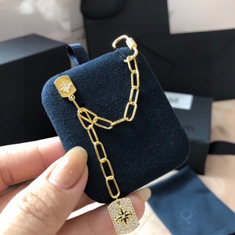 Resilient Axm Earrings 281661