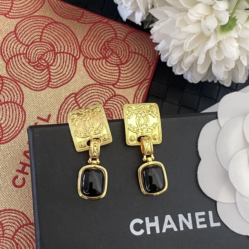 Trendy Chxnxl Earrings 288718