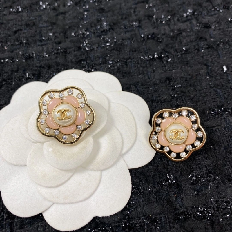 Fashionable Chxnxl Earrings 288698