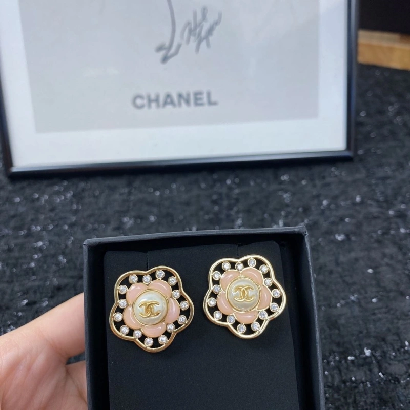 Fashionable Chxnxl Earrings 288698