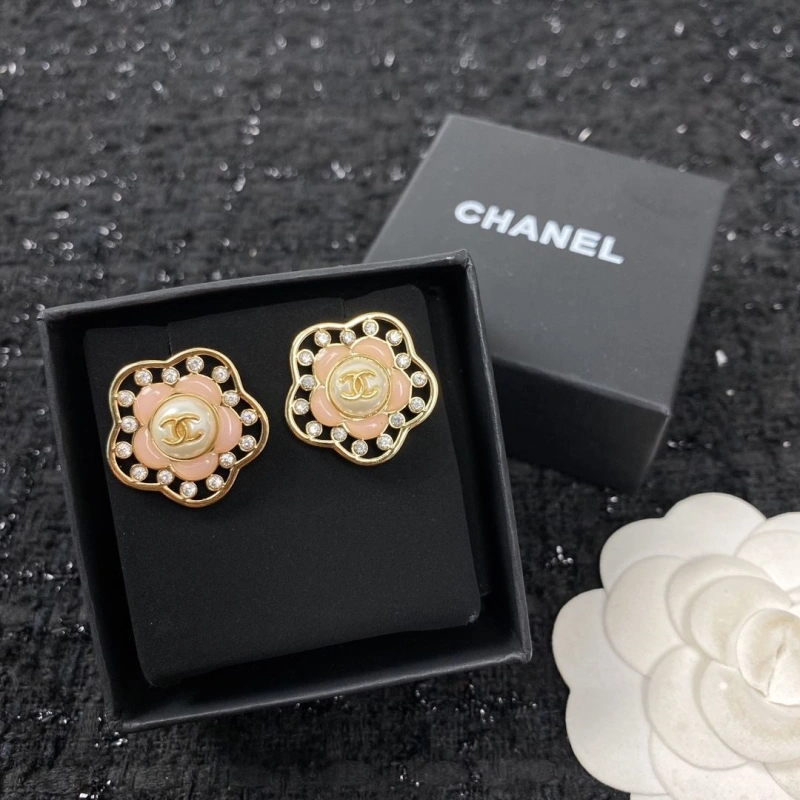 Fashionable Chxnxl Earrings 288698