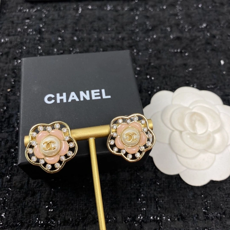 Fashionable Chxnxl Earrings 288698