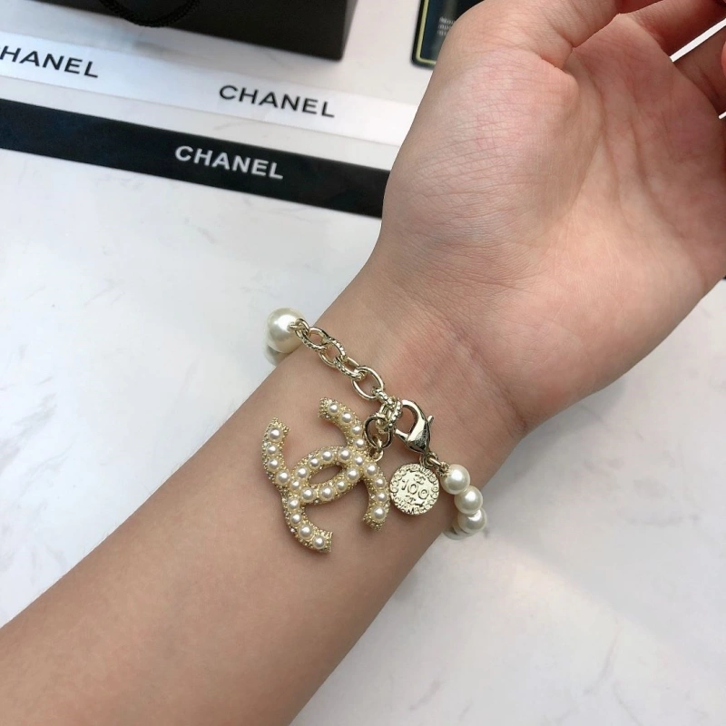 Flexible Chxnxl Bracelets 289377
