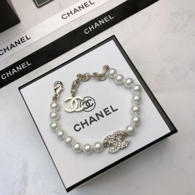 Vibrant Chxnxl Bracelets 289383