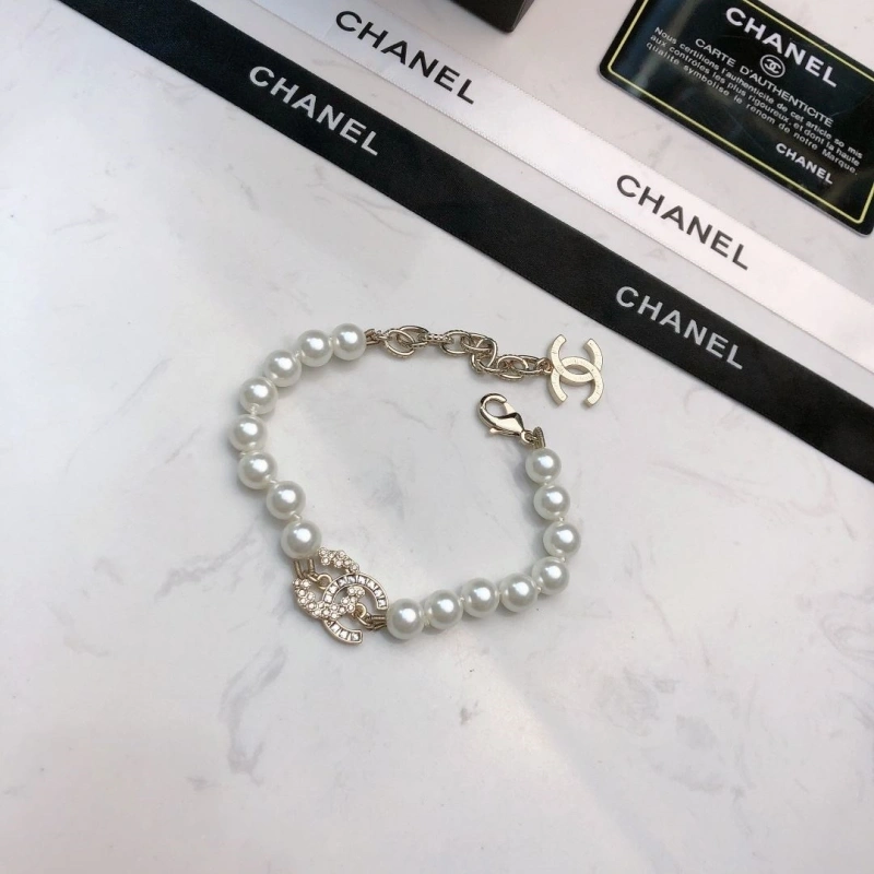 Vibrant Chxnxl Bracelets 289383