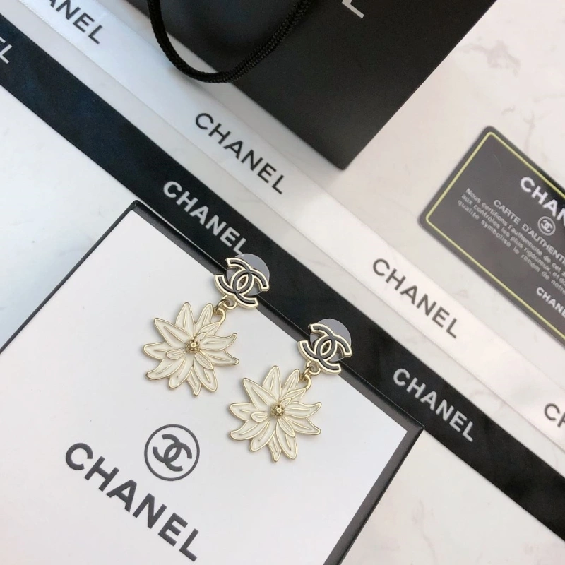 Chxnxl Earrings UrbanStyle 288696