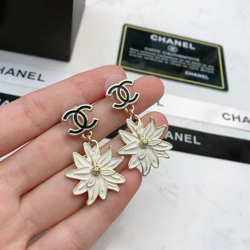 Chxnxl Earrings UrbanStyle 288696