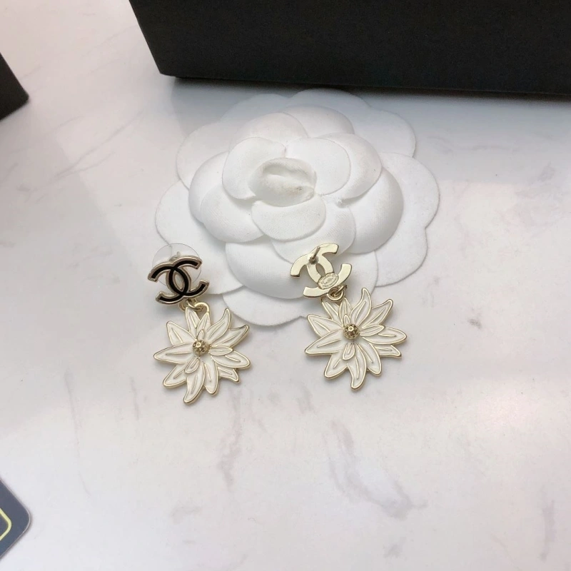 Chxnxl Earrings UrbanStyle 288696