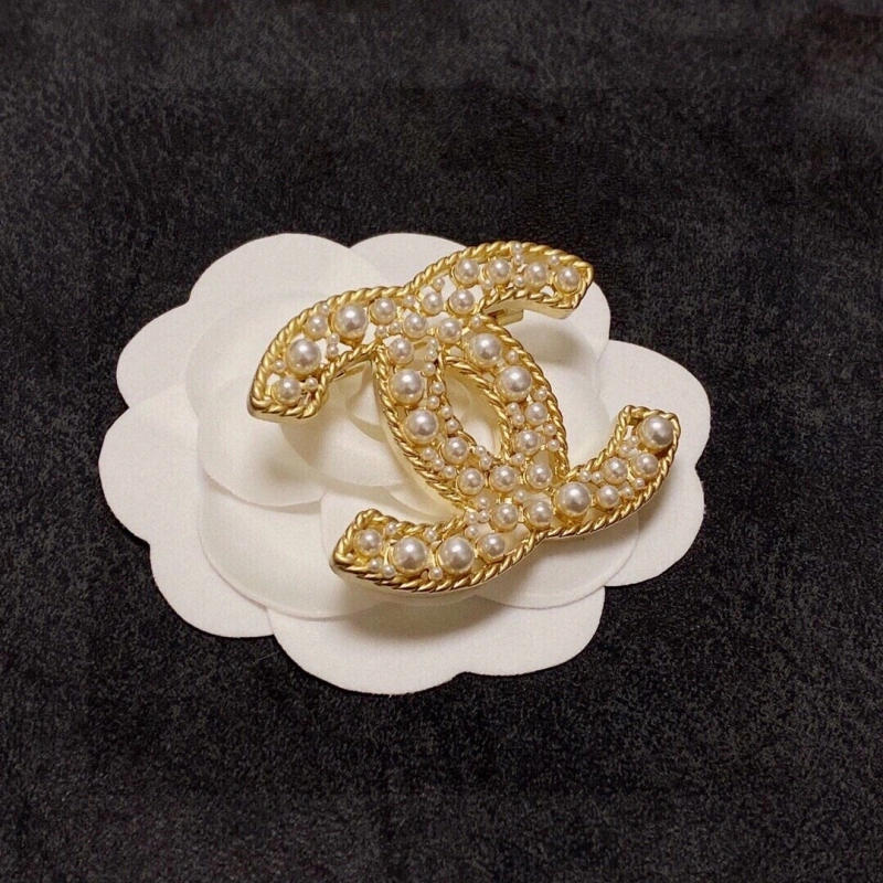 DailyWear Chxnxl Brooches 289236