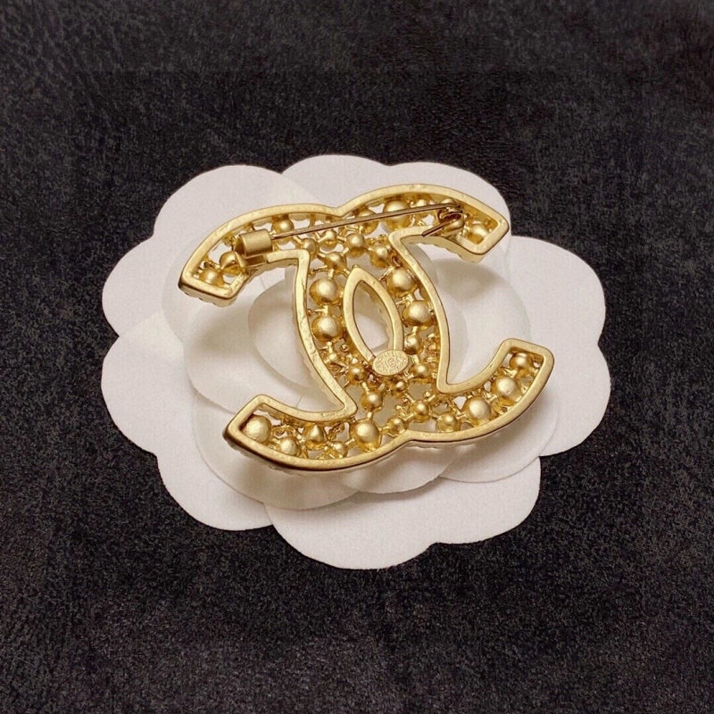 DailyWear Chxnxl Brooches 289236
