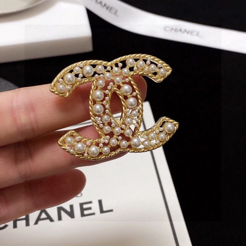 DailyWear Chxnxl Brooches 289236