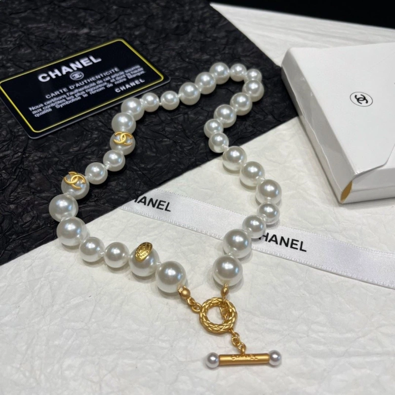 Elegant Chxnxl Necklaces 288133