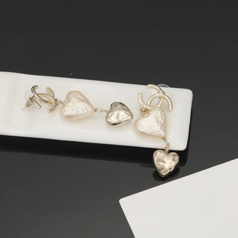 Vibrant Chxnxl Earrings 288689