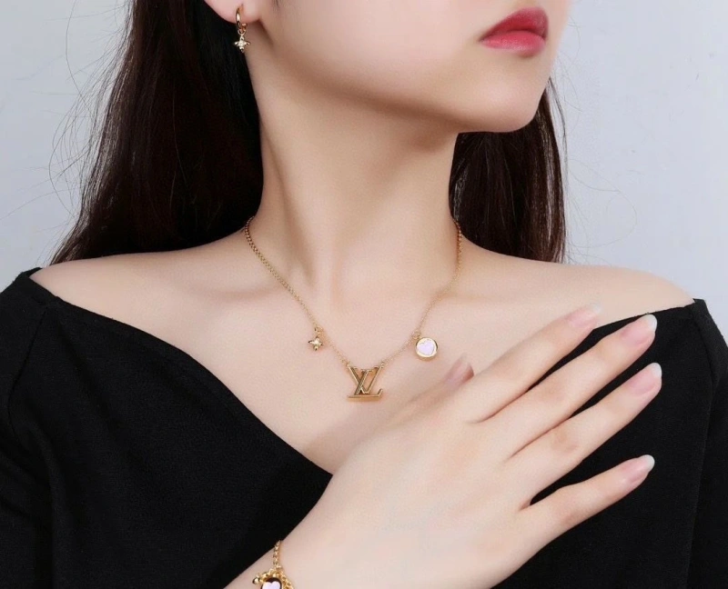 WellDesigned LX Necklaces 310583