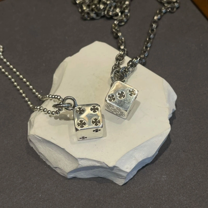 Chrxmx Hxxrts Necklaces Bright 299479