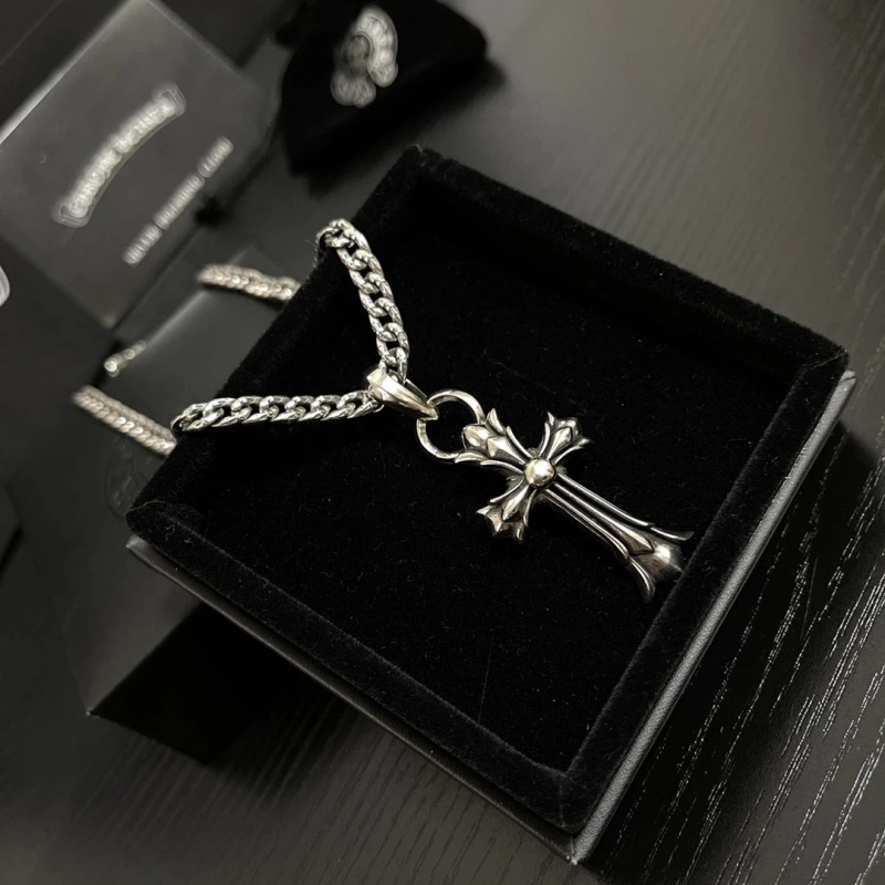Chrxmx Hxxrts Necklaces Unique 299478