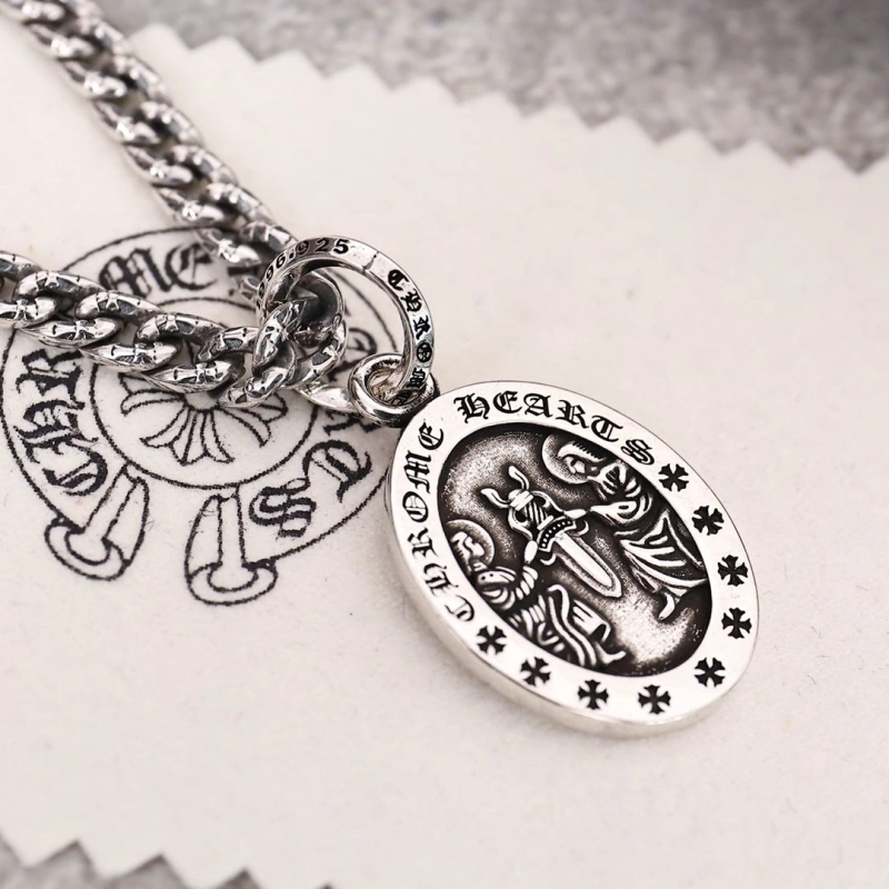 Resilient Chrxmx Hxxrts Necklaces 299459