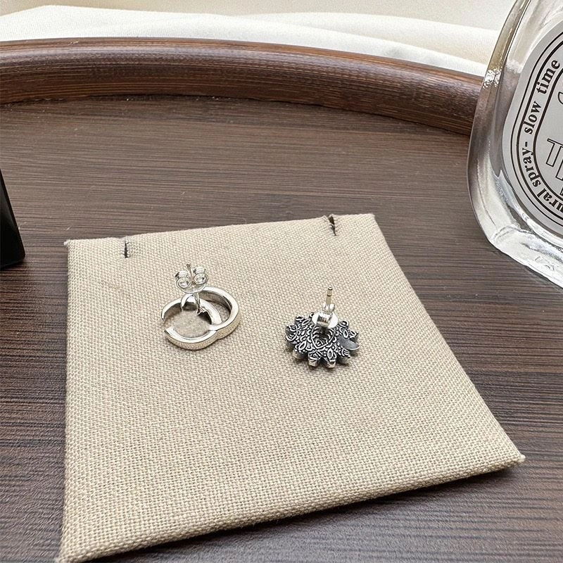 Fashionable Gxccx Earrings 305342