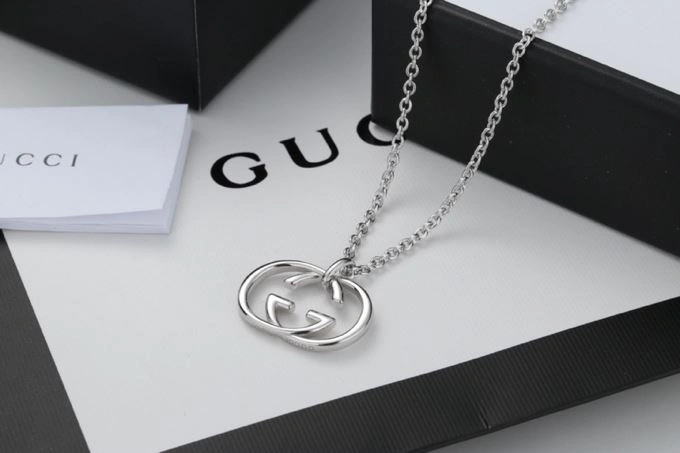 Compact Gxccx Necklaces 304917