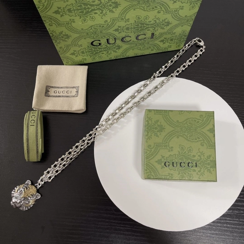 Elegant Gxccx Necklaces 304921