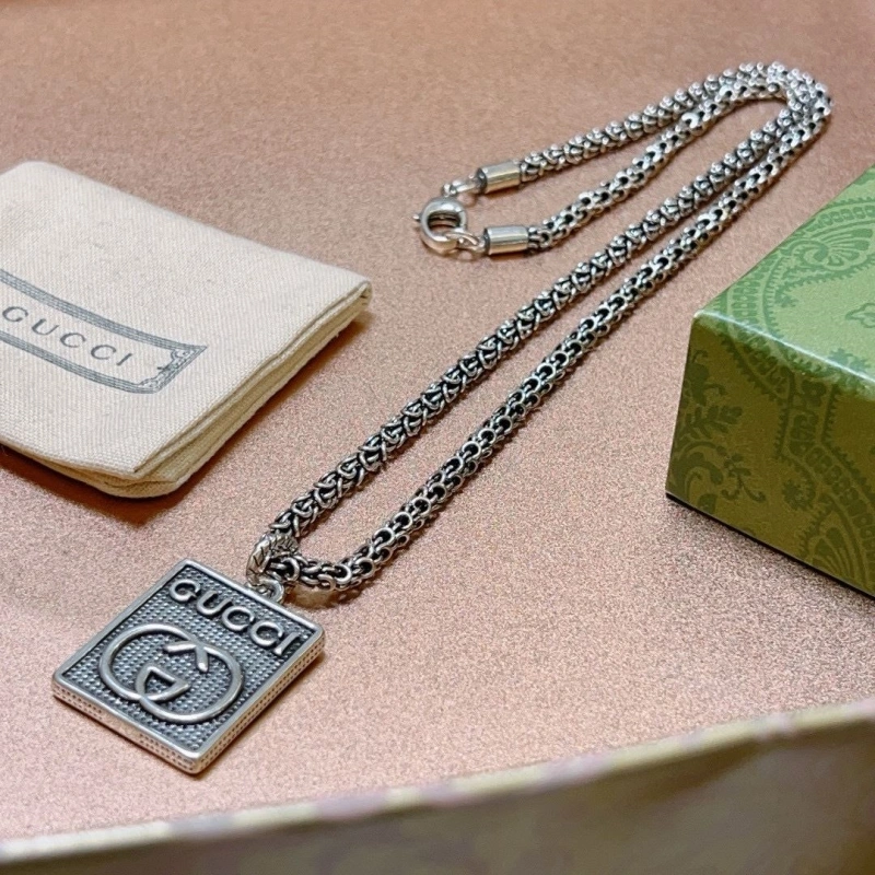 Resilient Gxccx Necklaces 304914