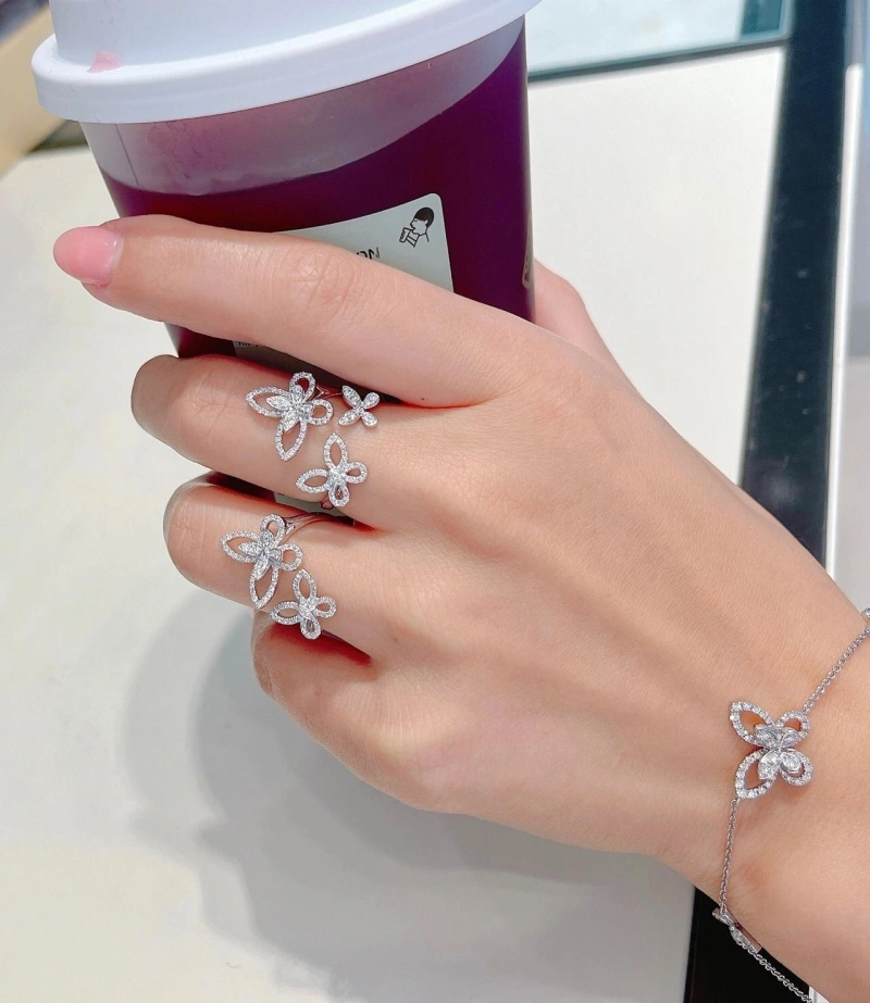 Gxccx Necklaces Flexible 304896