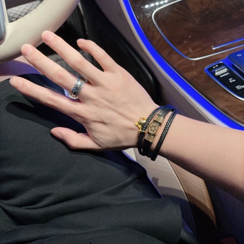Modern LX Bracelets 311120