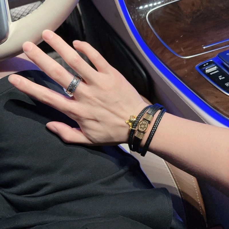 Modern LX Bracelets 311120