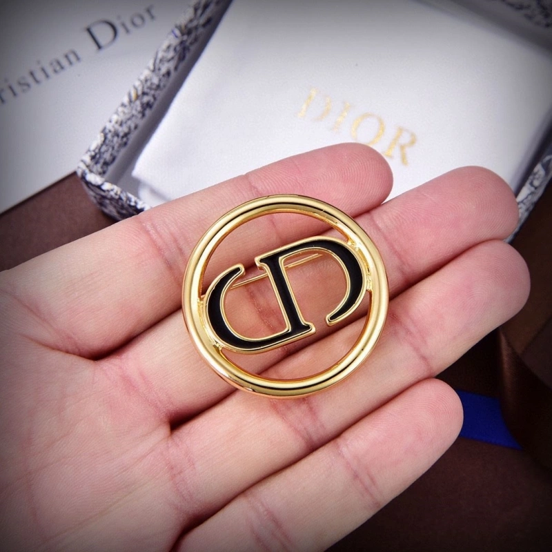 SportInspired Christian Dxxr Brooches 294981
