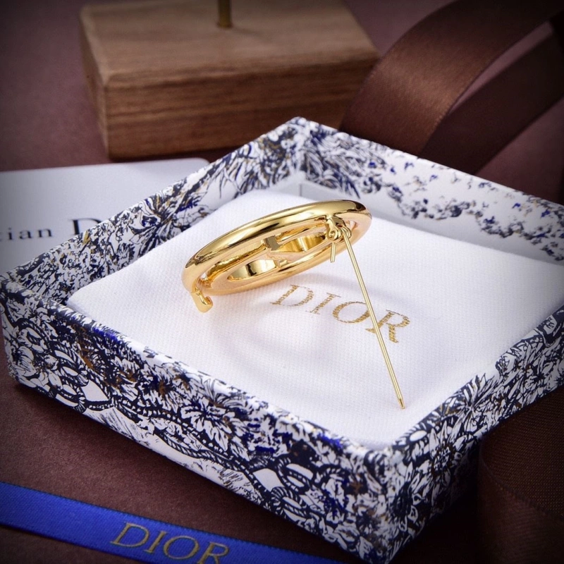 SportInspired Christian Dxxr Brooches 294981
