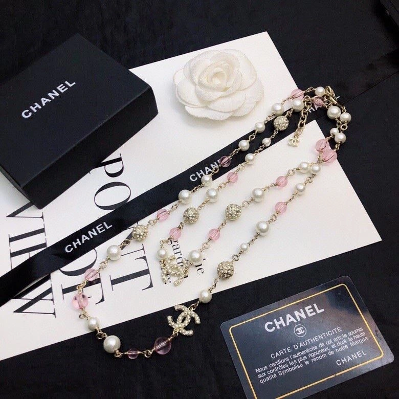 Bold Chxnxl Necklaces 288124