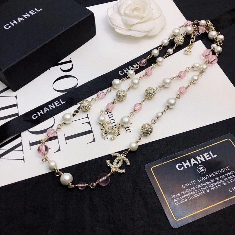 Bold Chxnxl Necklaces 288124