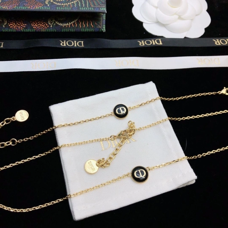 Reliable Christian Dxxr Necklaces 294698