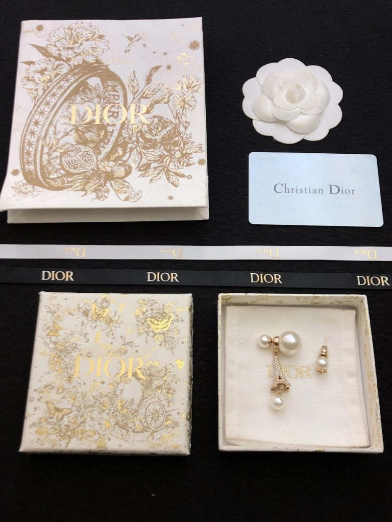 Christian Dxxr Necklaces Comfortable 294695