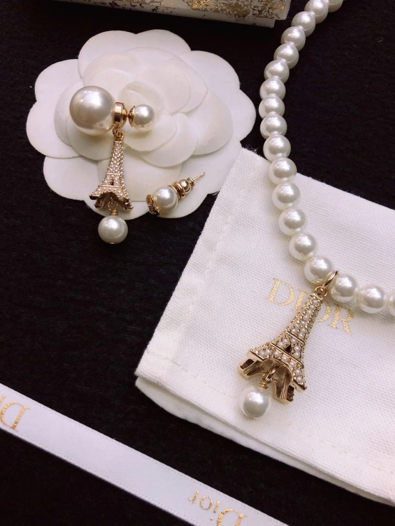 Christian Dxxr Necklaces Comfortable 294695