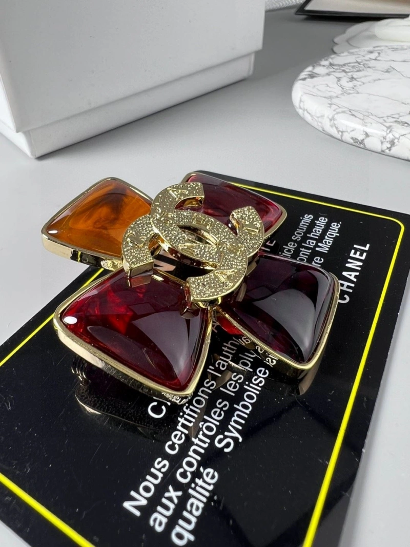 Chxnxl Brooches Cozy 289238