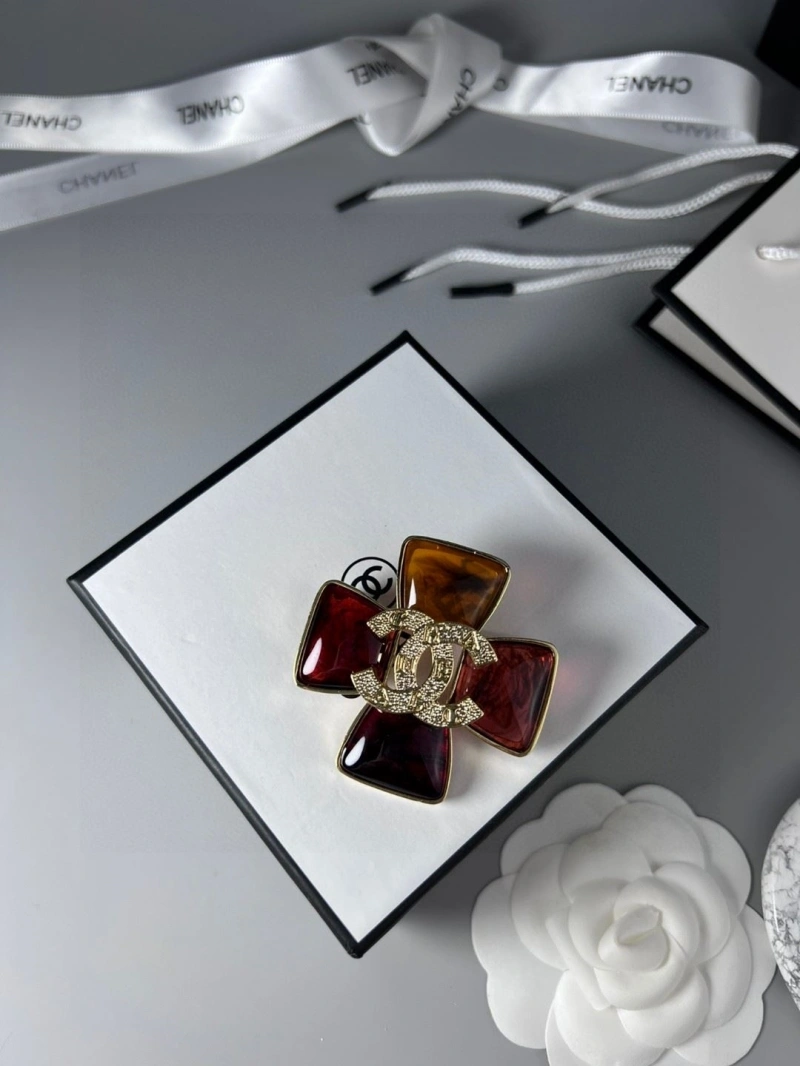 Chxnxl Brooches Cozy 289238