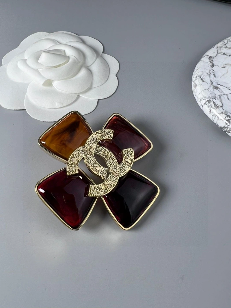Chxnxl Brooches Cozy 289238