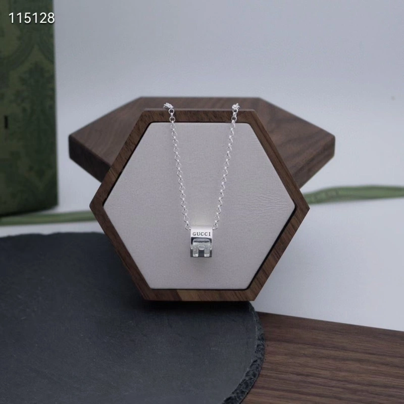 Popular Gxccx Necklaces 304887