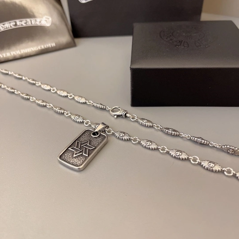 Chrxmx Hxxrts Necklaces Stylish 299461