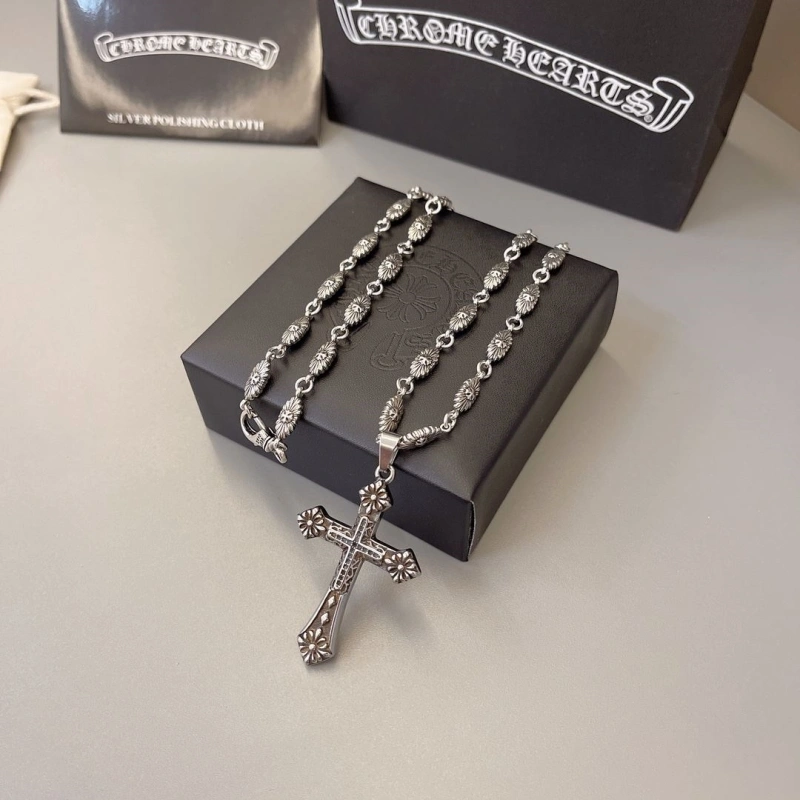 UrbanStyle Chrxmx Hxxrts Necklaces 299467